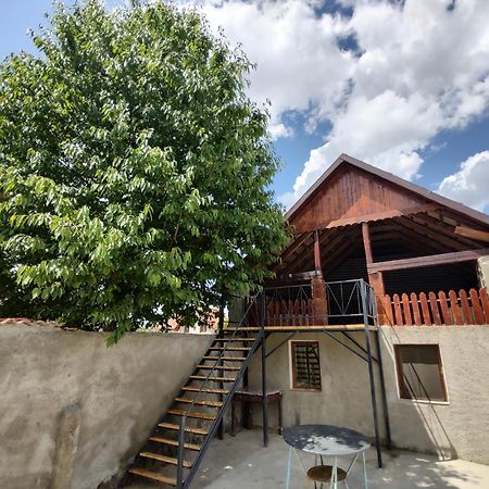 La Tataia Zahei Hotel Dragus Exterior photo